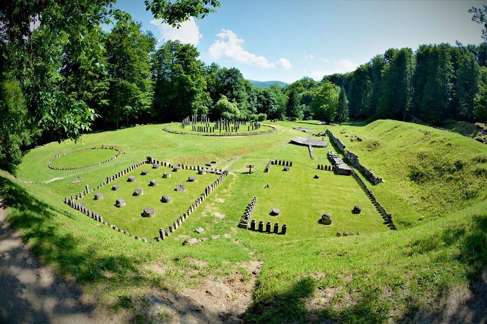 Cetatea dacică Sarmizegetusa Regia